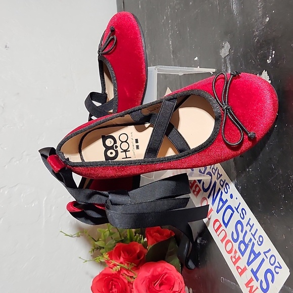 HOO Ted Velvet Ballerina Flats Bow Detachable Ribbon Tie Slip On Flats C… - Picture 1 of 11